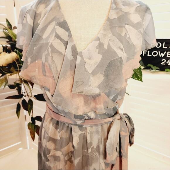 SHOW ME YOUR MUMU SMALL FLORAL DRESS - Picture 9 of 9